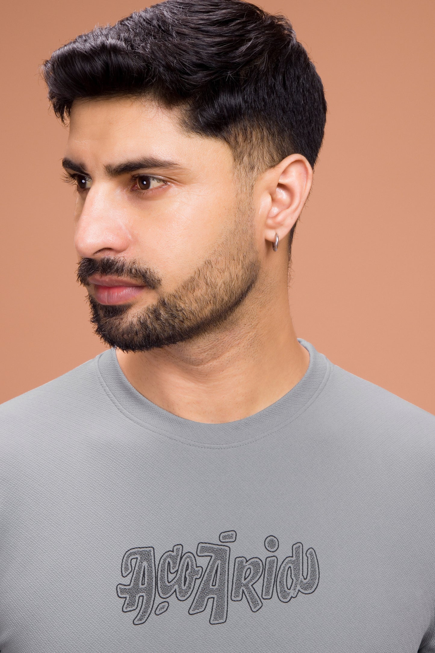 “ACOARIO” Cartoon Back Graphic Tee – Frost Gray